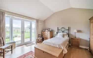 4 Bed House with Stunning Countryside Views