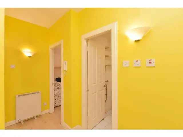 1 bedroom flat  for sale