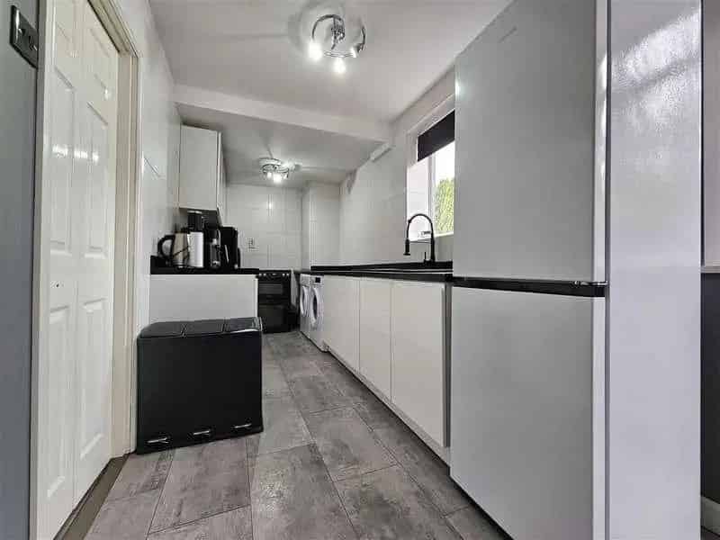3 Bed Semi-Detached House for Sale Solihull
