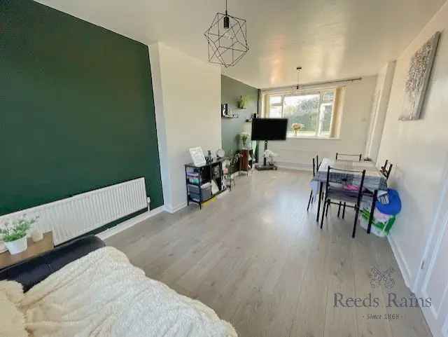 3 Bedroom Mid Terrace House for Sale Urmston M41
