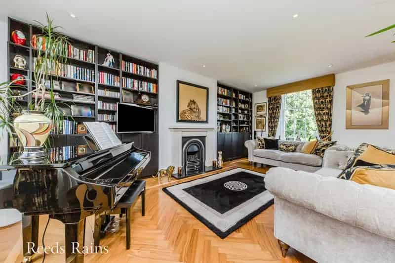 3 Bedroom End Terrace House for Sale Lawton Hall Estate Cheshire