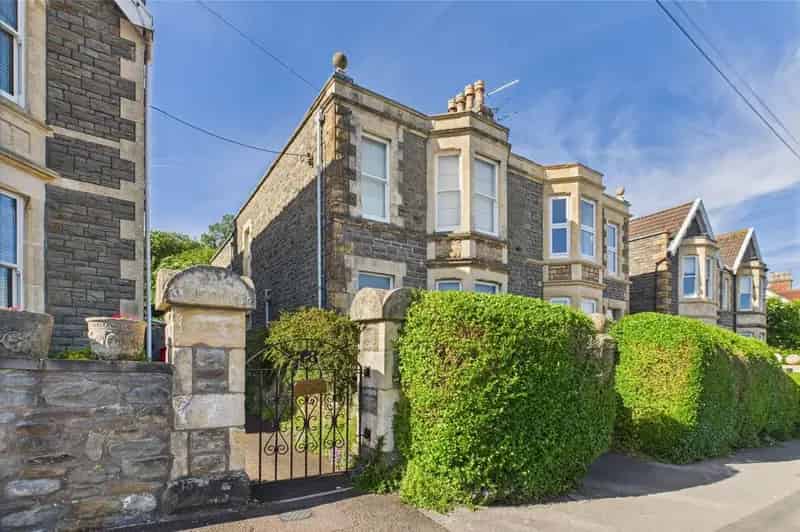 3 Bedroom Semi Detached House For Sale Clevedon
