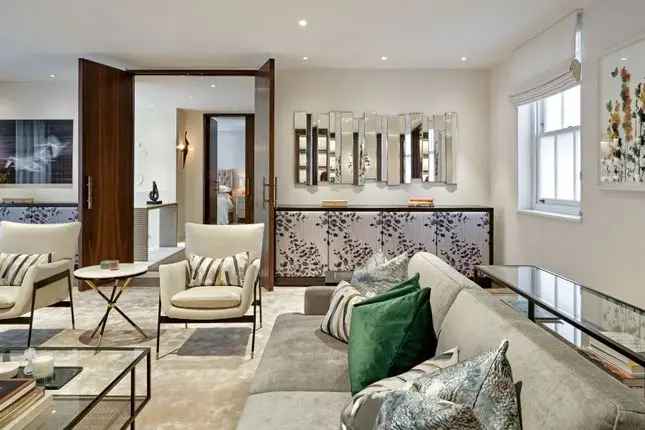 Town house for sale in Eaton Mews South, Belgravia, London SW1W, United Kingdom