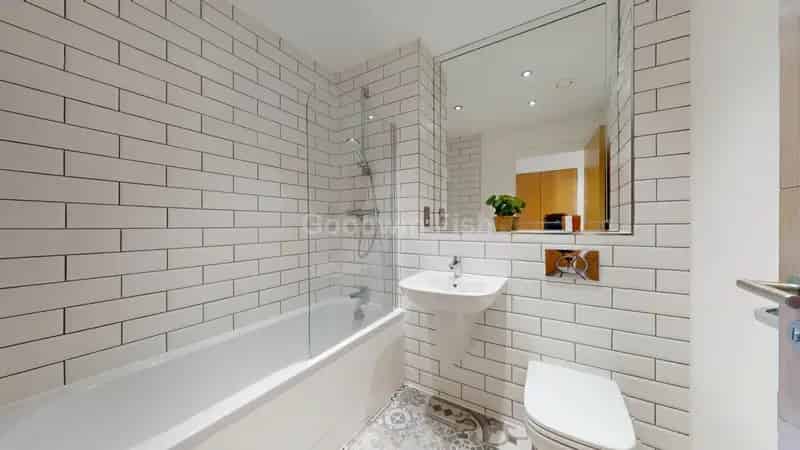 2 Bedroom Apartment Ancoats Manchester