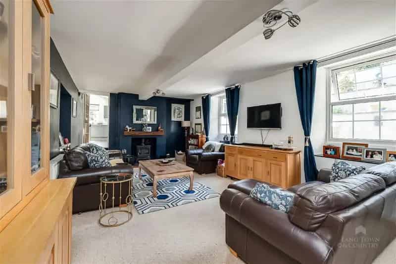 4 Bedroom Detached Cottage for Sale in Plymstock