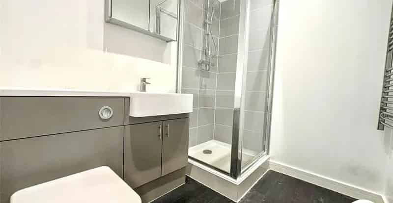 1 Bed Flat Bexleyheath Broadway Station Modern Flat Available Now