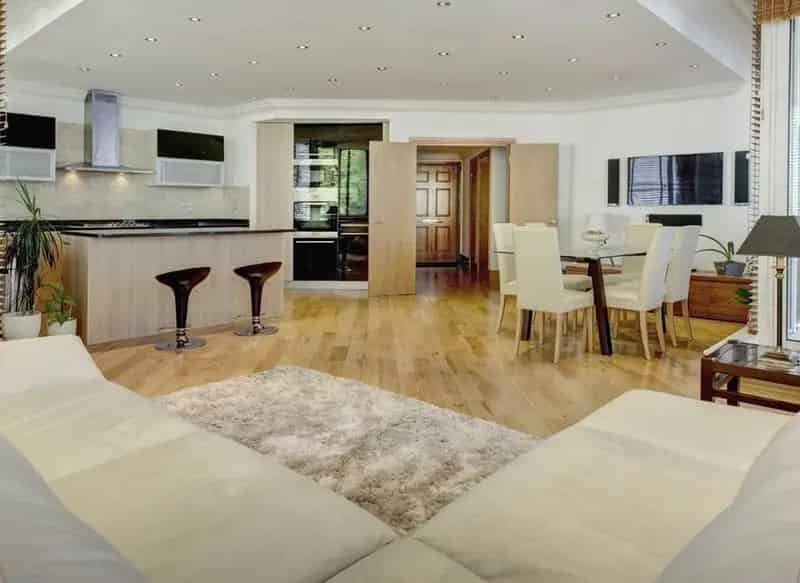 Two Bedroom Apartment with Two Balconies and Secure Parking