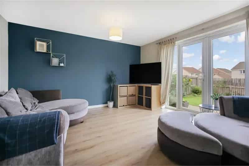 3 Bed End Terraced House Dunbar Allocated Parking Enclosed Garden