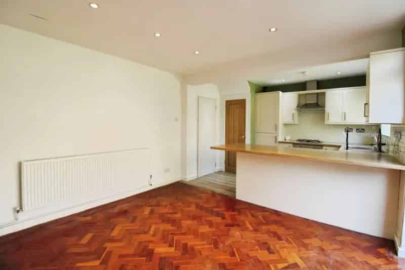 3 Bedroom Semi-Detached House for Sale in Rumney