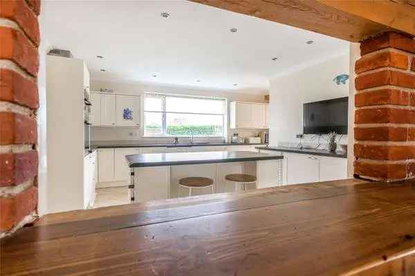 Dallinghoo, Woodbridge, Suffolk, IP13 0LR | Property for sale | Savills