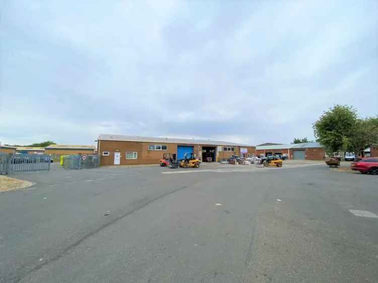 Terrace Industrial Units with Ample Parking and Yard