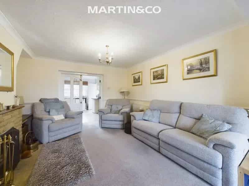 4 Bedroom House For Sale Near Wokingham