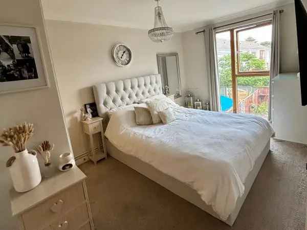 Flat For Rent in Hart, England