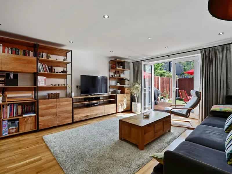 3 Bedroom  House to Rent