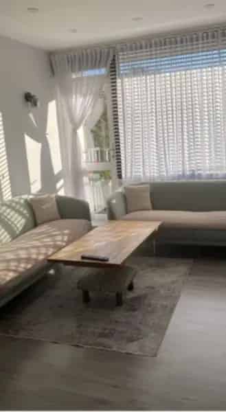 2-Bedroom Flat Swap for 3-Bedroom House or Flat Blackheath