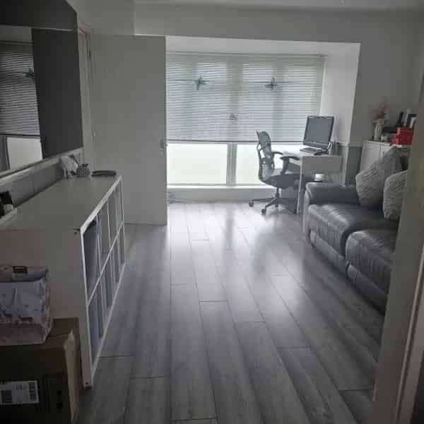 3 Bedroom House with Garden and Private Parking