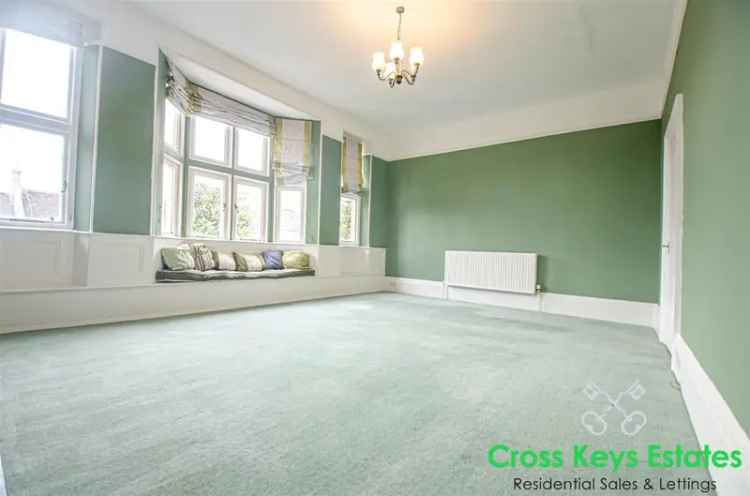 2 Bedroom Maisonette Apartment To Rent
