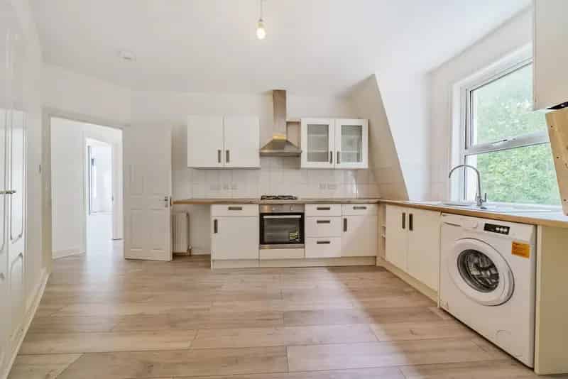 Flat For Rent , London, England