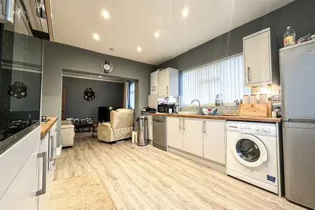 Detached Bungalow for Sale in Bristol BS4