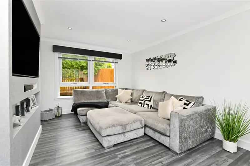 2 Bed Terraced House Dalkeith - Modern & Well Presented