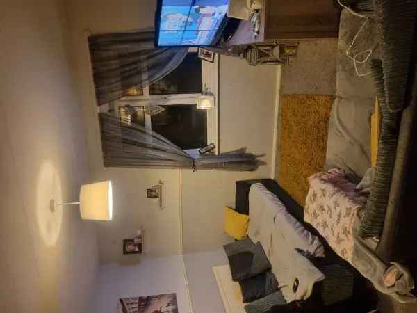 Flat For Rent in Birmingham, England