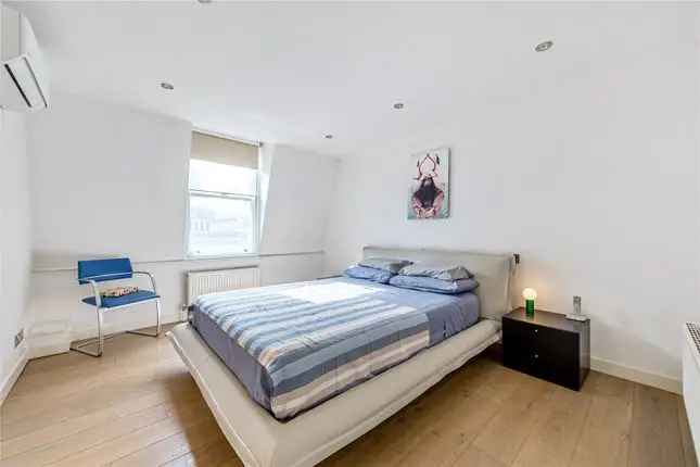 2 Bed Flat Fitzrovia London - Mansion Block - South-West Facing