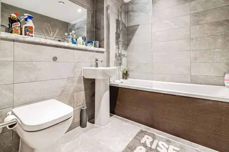 2 Bedroom Flat for Sale Salford M5 City Centre Salford Quays