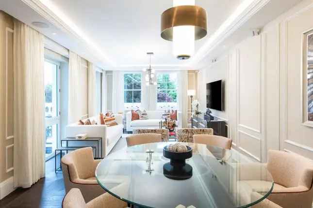 Luxury 3 Bedroom Maisonette Kensington - High Standard Finish