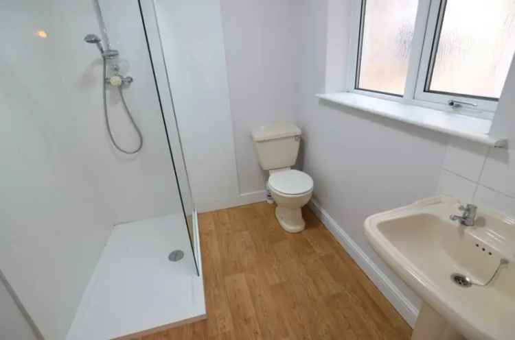 1 Bedroom House Near Weymouth Beach and Train Station