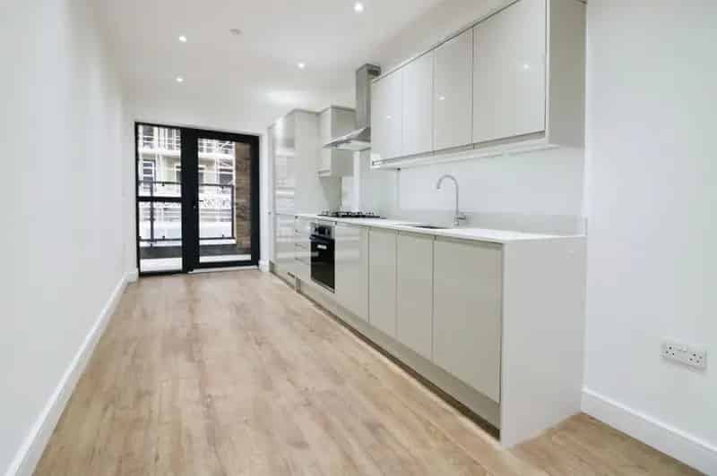 1 Bedroom Flat to Rent Ilford IG3 Near Rail Station