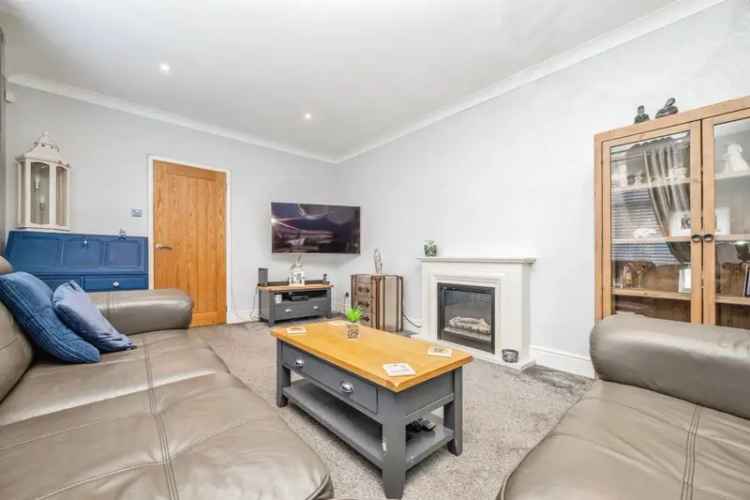 Modern 2-Bed Detached Bungalow Near Gorleston Beach