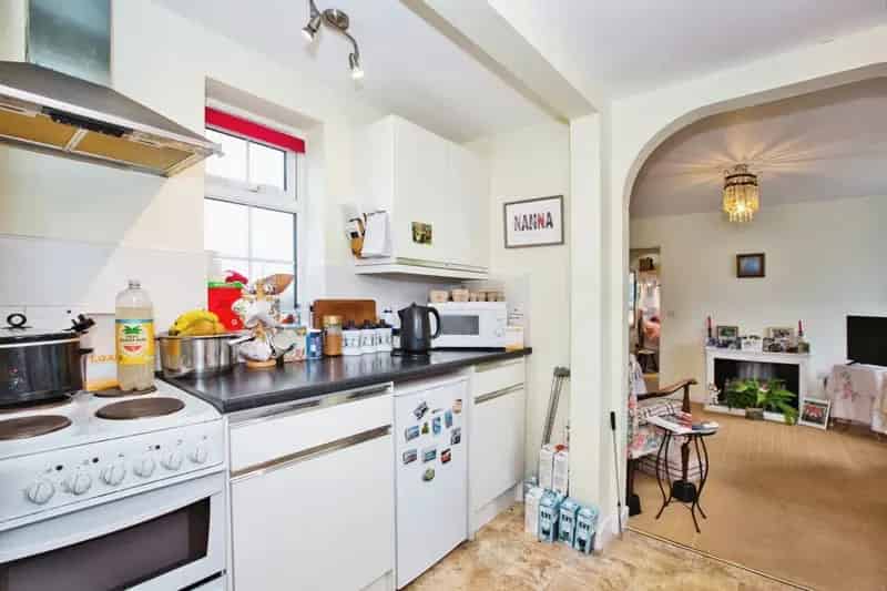 Executive 3-Bed Detached Home with Annexe & Double Garage
