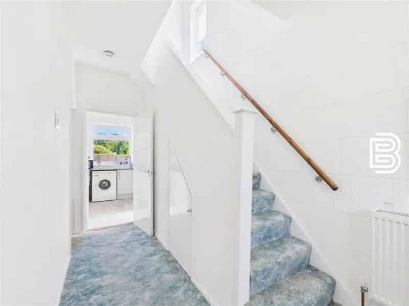3 Bed House for Sale Hillmorton No Upward Chain Modernisation Required