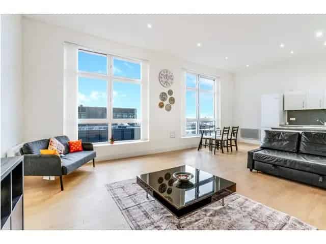 Luxury 2-Bedroom Duplex Apartment Glasgow City Centre