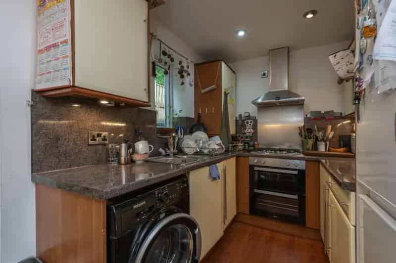 3 Bedroom Townhouse For Sale