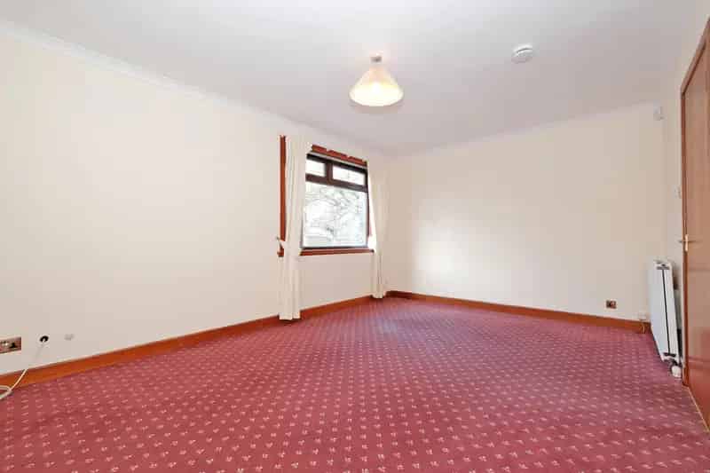 Spacious 2-Bedroom House Near Aberdeen University