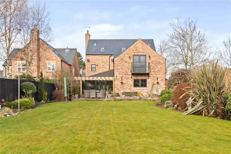 5 Bedroom Detached House for Sale Nettleton Lincolnshire Wolds