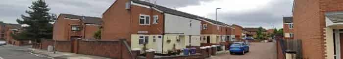 4 Bed House in Butler Molyneux - Full Occupation Only