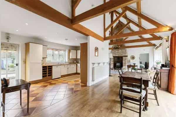 Meadow Barn Kingham Road Churchill Oxfordshire Family Home