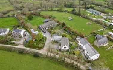 Traditional Farmhouse & 3 Properties in Rural Hamlet