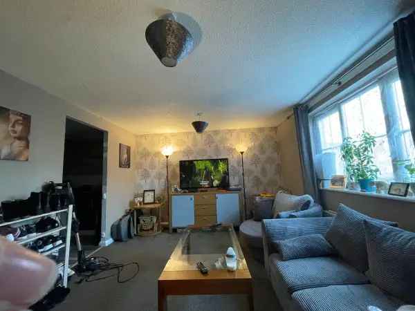 Flat For Rent in Welwyn Hatfield, England