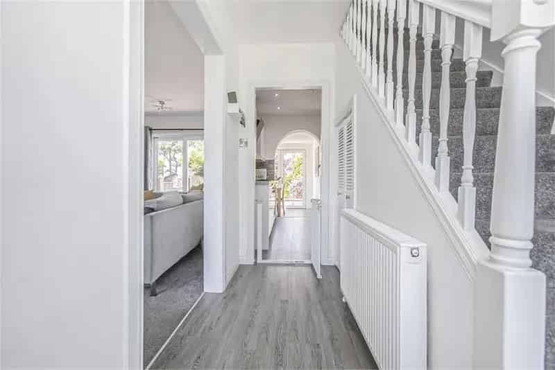 2 Bed Terraced House with 2 Reception Rooms