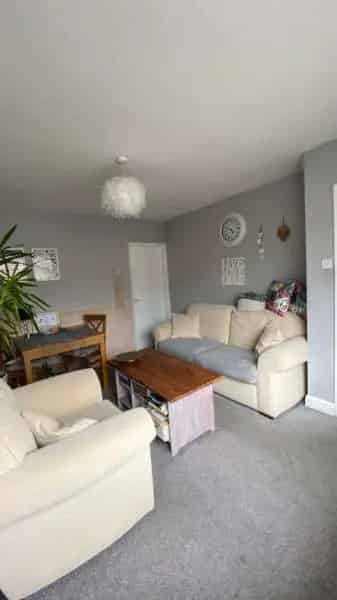 2 Bedroom House with Driveway and Garden in Swinton