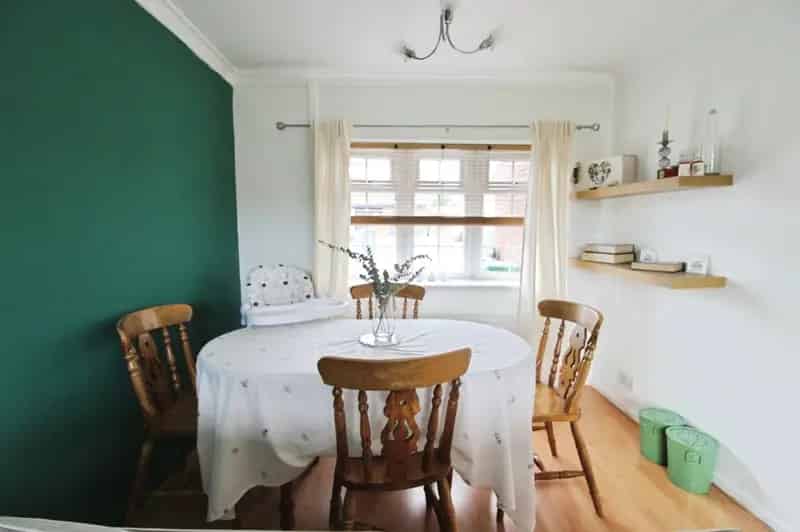 3 Bedroom Semi Detached House St Mellons