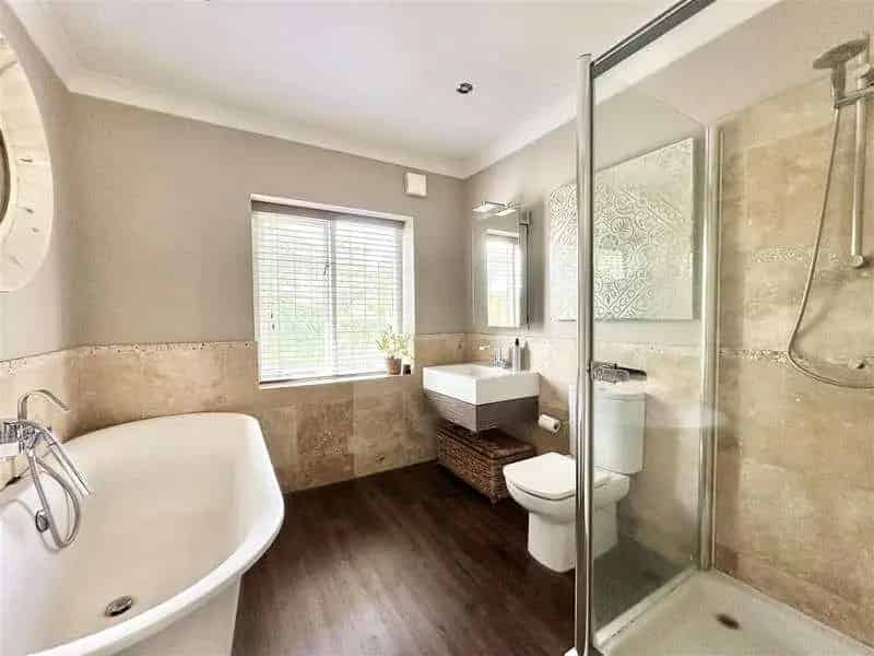 5 Bed Detached House for Sale Near Lyme Park