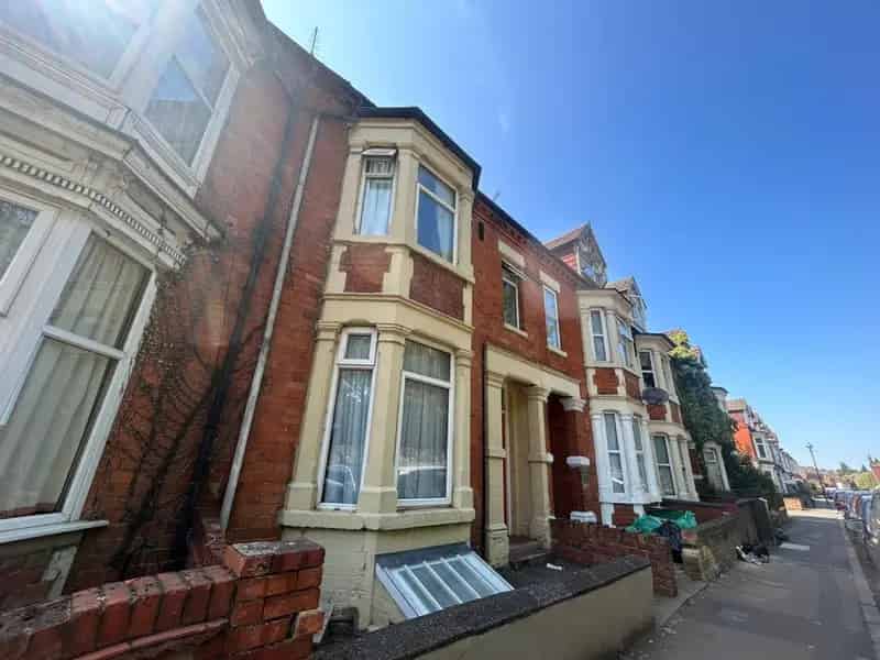 One Bedroom House Share Kingsthorpe All Bills Included Zero Deposit Option