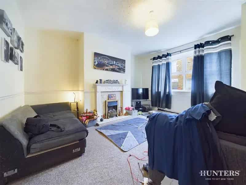 2 Bedroom Terrace House For Sale With Tenants - No Onward Chain