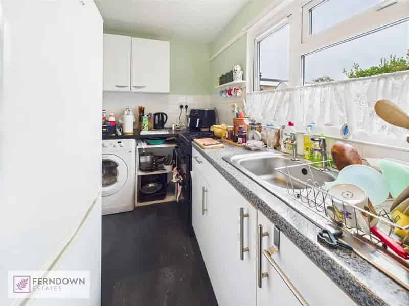 1 Bedroom Apartment for Sale Ground Floor Flat Private Garden