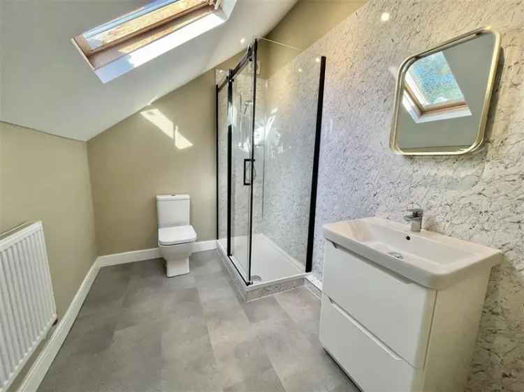 Two Bedroom Flat NG7 Modern Open Plan Living Zero Deposit Available