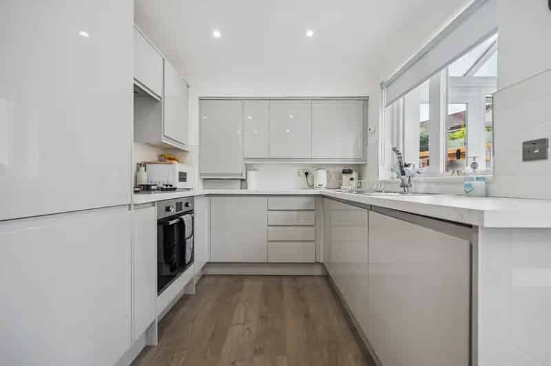 Newton Mearns Semi Detached Villa Family Home